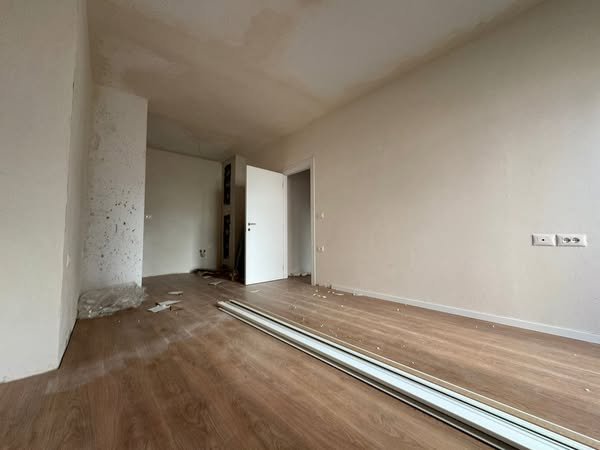Tirane, shitet apartament 1+1 , 60 m² 119.000 € (Kopshti Botanik)