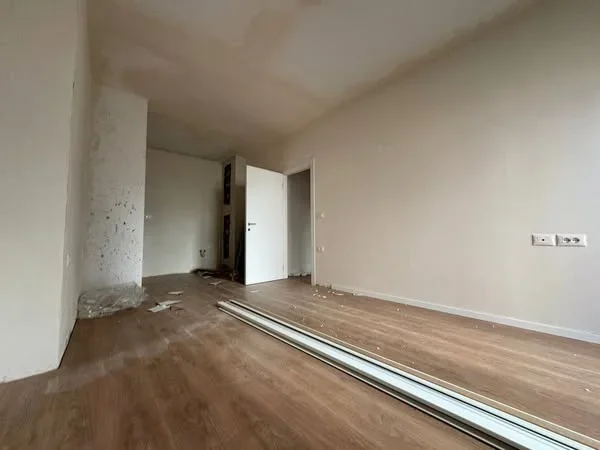 Tirane, shitet apartament 1+1 , 60 m² 119.000 € (Kopshti Botanik)
