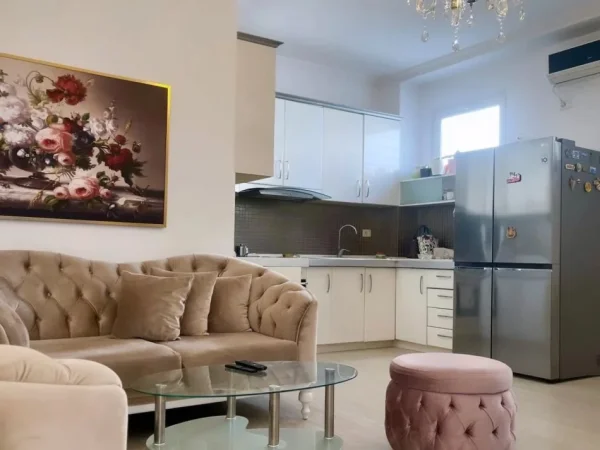 Tirane, shitet apartament 1+1 , 85 m² 110.000 € (Jordan Misja)