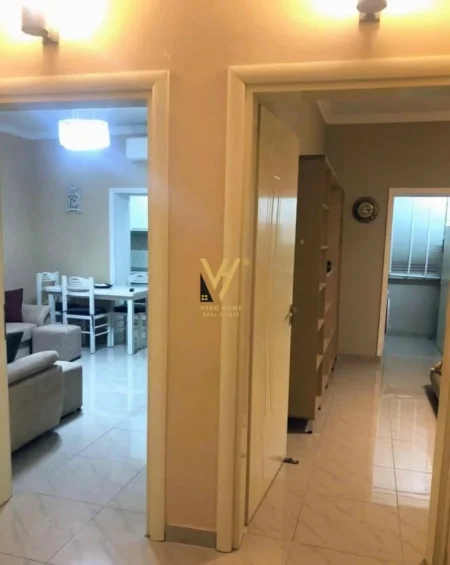 Tirane, shitet apartament 1+1+Ballkon Kati 3, 53 m² 120.000 € (RRUGA HOXHA TASIM)