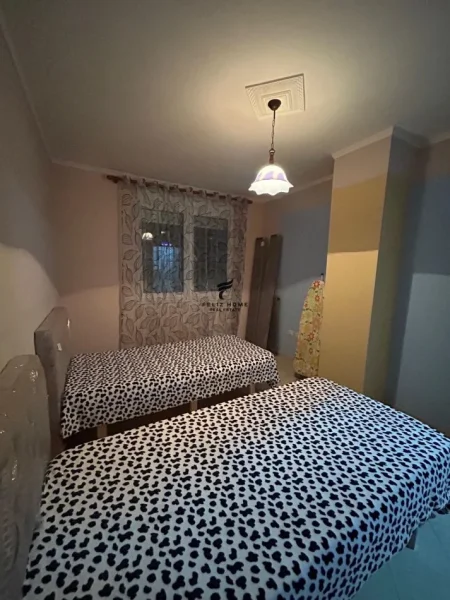 Tirane, shitet apartament 2+1 Kati 3, 89 m² 128.000 € (FRESK)