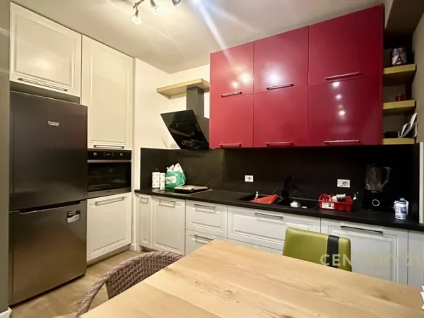 Tirane, shitet apartament 1+1 Kati 3, 75 m² 230.000 € (KOMPLEKSI DELIORGJI)