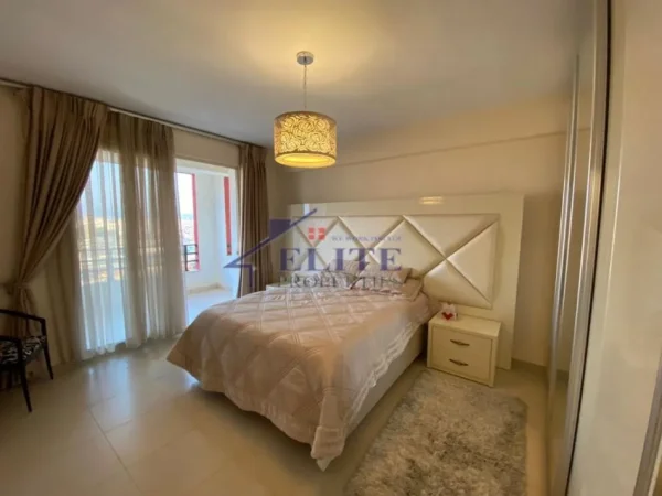 Tirane, shitet apartament 2+1+Ballkon Kati 13, 124 m² 130.000 € (Kthesa e Kamzes)