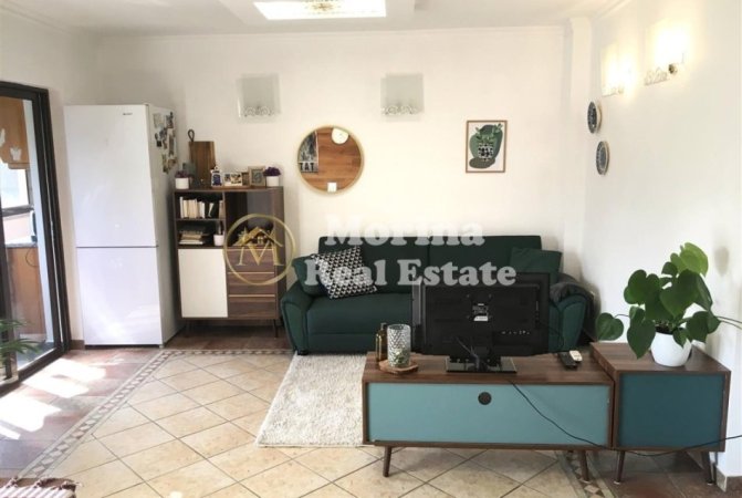 Tirane, jepet me qera apartament 2+1 Kati 2, 85 m² 550 € (Rruga Durresit)