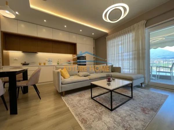 Tirane, shitet apartament 2+1+Ballkon Kati 2, 104 m² 220.000 € (Farke)