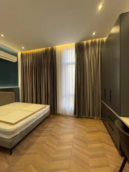 Tirane, jepet me qera apartament 1+1 Kati 0, 40 m² 600 € (Liqeni i Thate.)