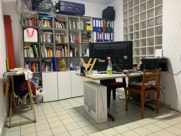 Tirane, shitet apartament 3+1+Ballkon Kati 6, 125 m² 335.000 € (LIQENI ARTIFICIAL)