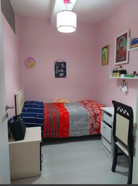 Tirane, jepet me qera apartament 2+1 Kati 9, 72 m² 470 € (astir)