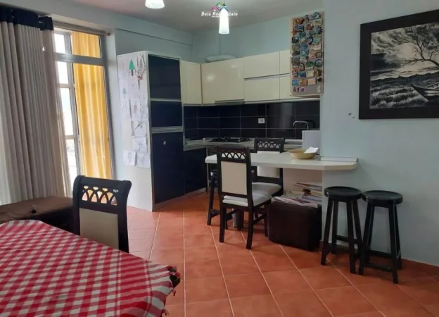 Tirane, jepet me qera apartament 2+1 Kati 9, 72 m² 470 € (astir)