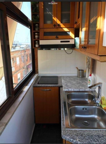 Tirane, jepet me qera apartament 2+1 Kati 5, 85 m² 550 € (rruga e durresit)