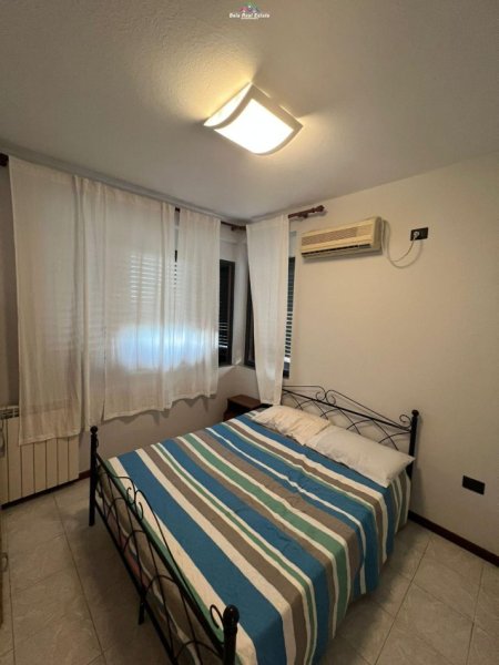 Tirane, shes Vile 3 Katshe Kati 2, 360 m² 460.000 € (vilat gjermane)