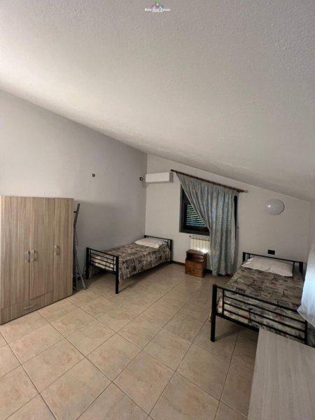 Tirane, shes Vile 3 Katshe Kati 2, 360 m² 460.000 € (vilat gjermane)