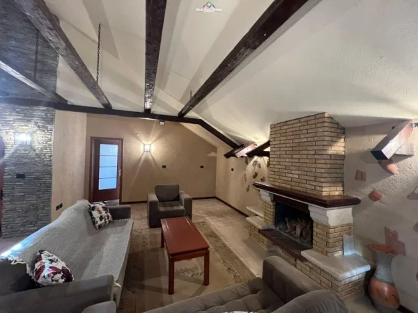 Tirane, shes Vile 3 Katshe Kati 2, 360 m² 460.000 € (vilat gjermane)