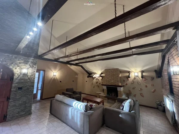 Tirane, shes Vile 3 Katshe Kati 2, 360 m² 460.000 € (vilat gjermane)