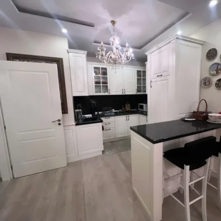 Tirane, shitet apartament 2+1 , 109 m² 155.000 € (Astir)