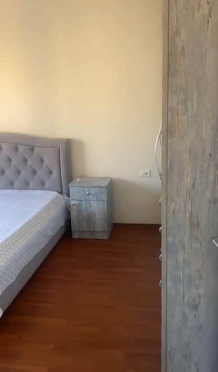 Tirane, jepet me qera apartament 1+1 Kati 3, 68 m² 40.000 Leke (21 Dhjetori)