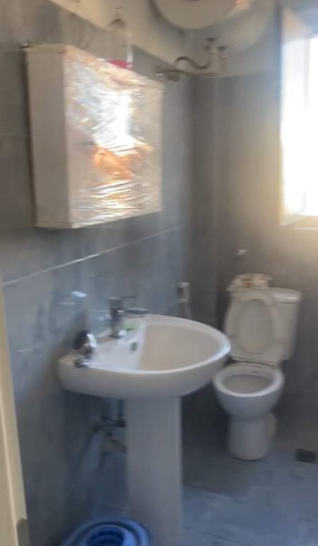 Tirane, jepet me qera apartament 1+1 Kati 3, 68 m² 40.000 Leke (21 Dhjetori)