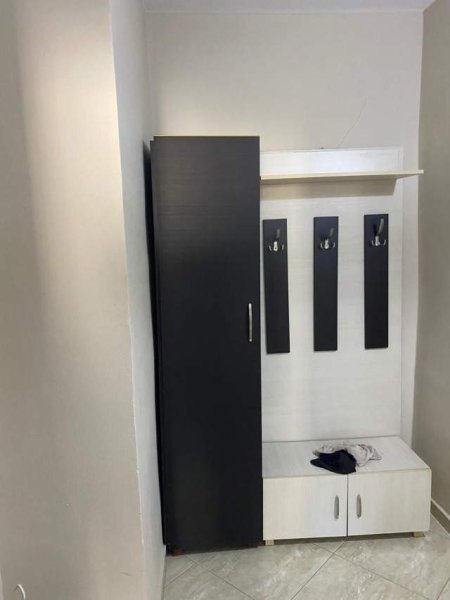 Tirane, jepet me qera apartament Kati 4, 74 m² 450 Euro
