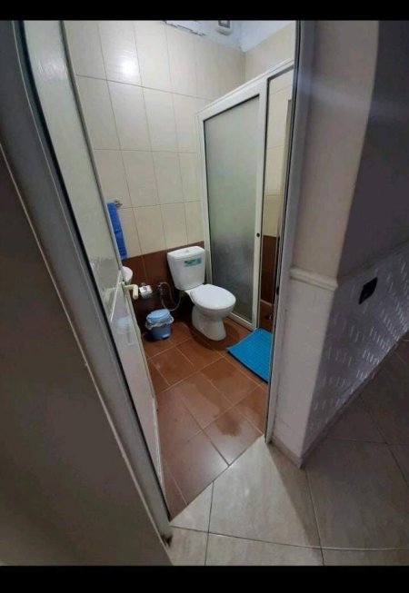 Tirane, jepet me qera apartament Kati 4, 74 m² 450 Euro