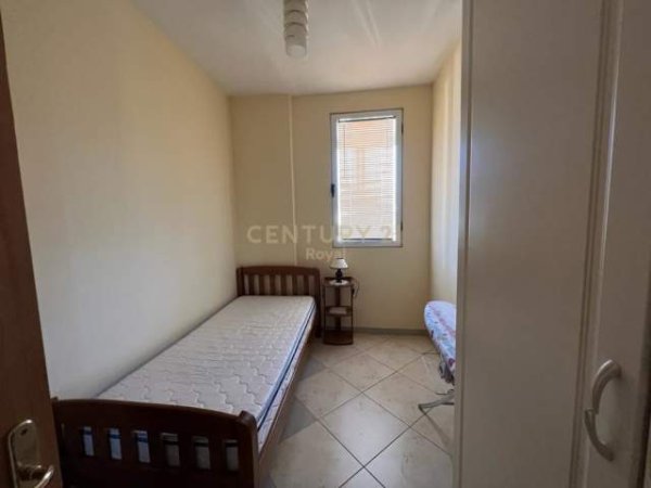 Tirane, jepet me qera apartament 2+1 Kati 11, 82 m² 620 Euro (Gjimnazi Petro Nini Luarasi)