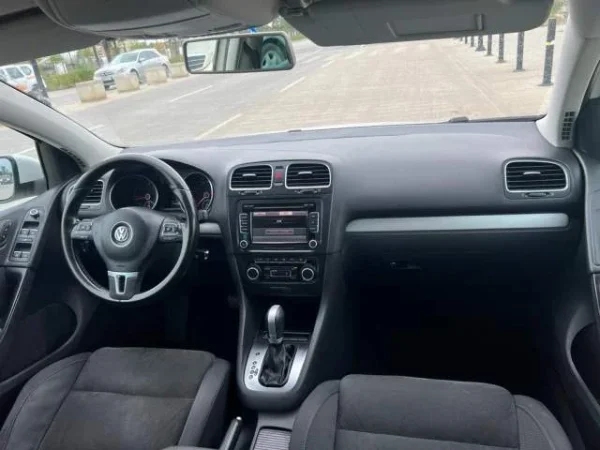 Tirane, jap me qera makine 25 Euro / Dita