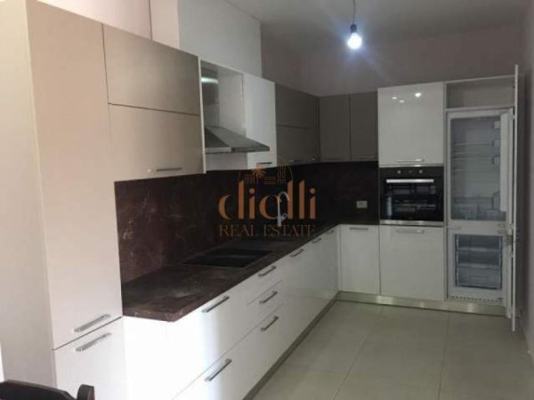 Tirane, shitet apartament 2+1+BLK Kati 10, 142 m² 118.500 Euro (Unaza e Re, Astir)