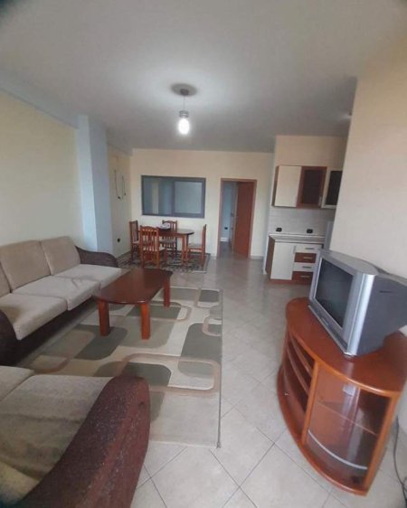 Tirane, jepet me qera apartament 2+1+A+BLK Kati 6, 92 m² 40.000 Leke (tregu elektrik)