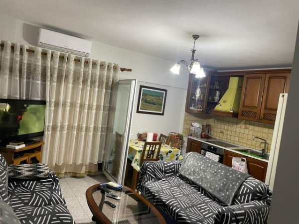 Tirane, jepet me qera apartament 2+1+BLK Kati 6, 74 m² 400 Euro (saraceve)