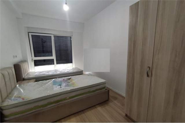 Tirane, jepet me qera apartament 2+1 Kati 5, 108 m² 450 Euro (Marga 1)