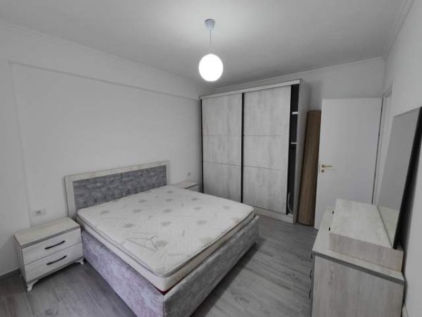 Tirane, jepet me qera apartament 2+1+BLK Kati 5, 92 m² 400 Euro (don bosko)