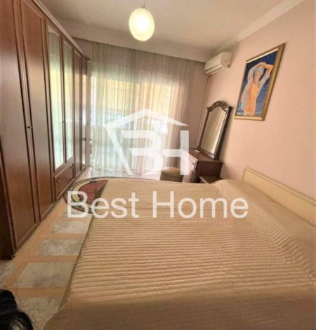 Tirane, jepet me qera apartament 2+1+BLK Kati 4, 120 m² 850 Euro (Bllok, Rruga Nikolla Tupe, prane Viles Ferdinand)