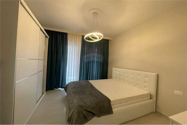 Tirane, jepet me qera apartament 65 m² 450 Euro (farmacia 10)