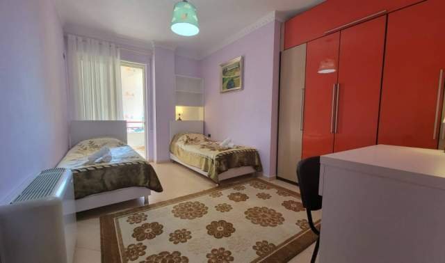 Tirane, jepet me qera apartament 2+1+A+BLK Kati 5, 140 m² 750 Euro (Liman Kaba)