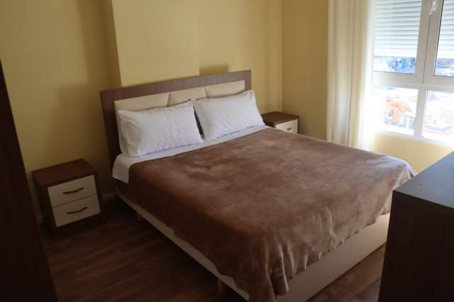 Tirane, jepet me qera apartament Kati 3, 90 m² 600 Euro (21 DHJETORI)