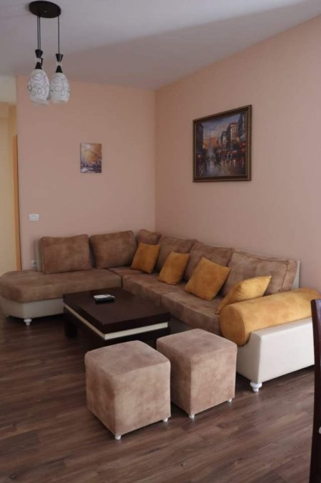 Tirane, jepet me qera apartament Kati 3, 90 m² 600 Euro (21 DHJETORI)