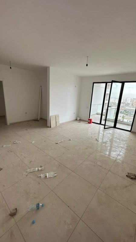 Tirane, shitet apartament 2+1+BLK Kati 7, 124 m² 80.000 Euro (Bulevardi Blu, Kamez)