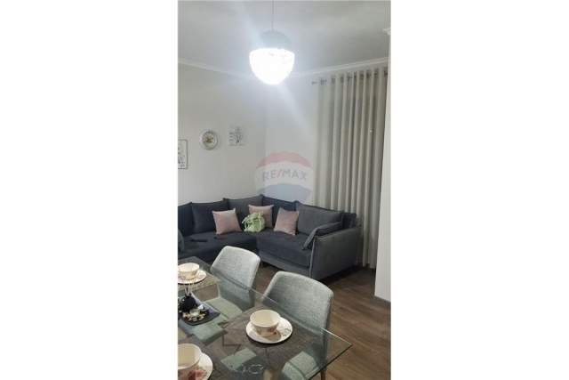 Tirane, jepet me qera apartament 1+1 Kati 3, 65 m² 390 Euro (Rruga e Dibres)