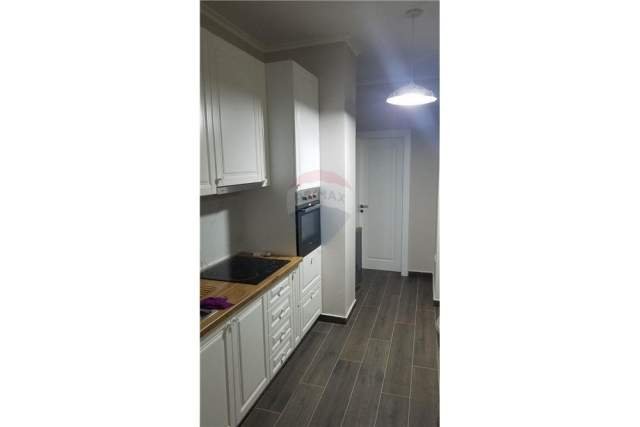 Tirane, jepet me qera apartament 1+1 Kati 4, 56 m² 390 Euro (rruga dibres)