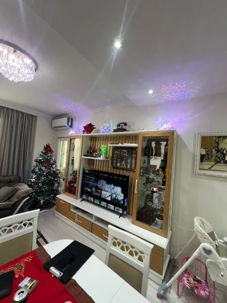 Tirane, shitet apartament 1+1+Ballkon Kati 6, 68 m² 85.000 € (Unaza e Re)
