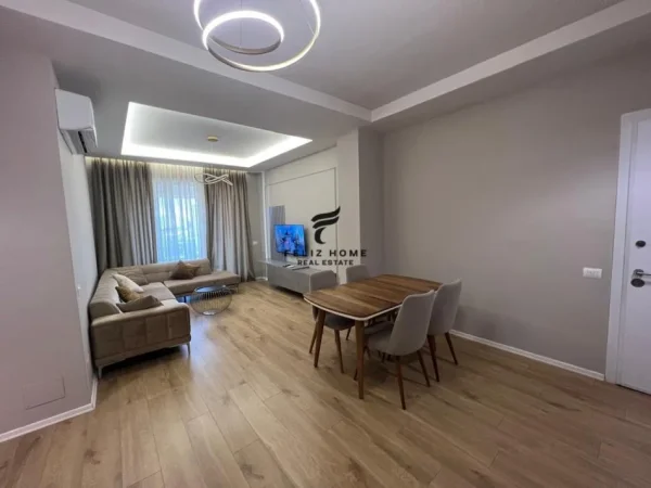 Tirane, jepet me qera apartament 2+1 , 103 m² (SIRI KODRA)