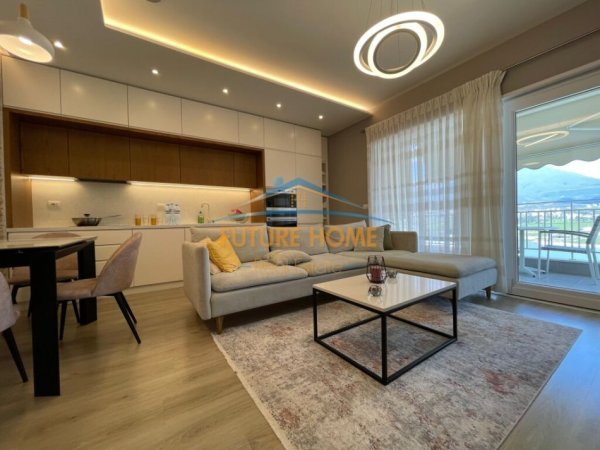 Tirane, shitet apartament 2+1+Ballkon Kati 2, 104 m² 220.000 € (FARKE)