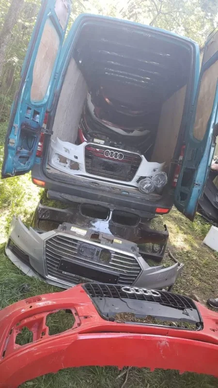 Tirane, shes Pjese per makina me super cmim , 20 €