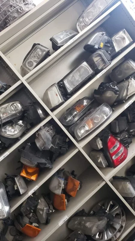 Tirane, shes Pjese per makina me super cmim , 20 €