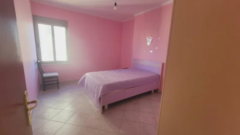 !DHENE! Durres, jepet me qera apartament 2+1+Ballkon Kati 4, 110 m² 350 € (Lagjia 8)