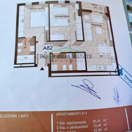 Tirane, shitet apartament 2+1+Ballkon Kati 9, 94 m² 112.632 € (Univer City)