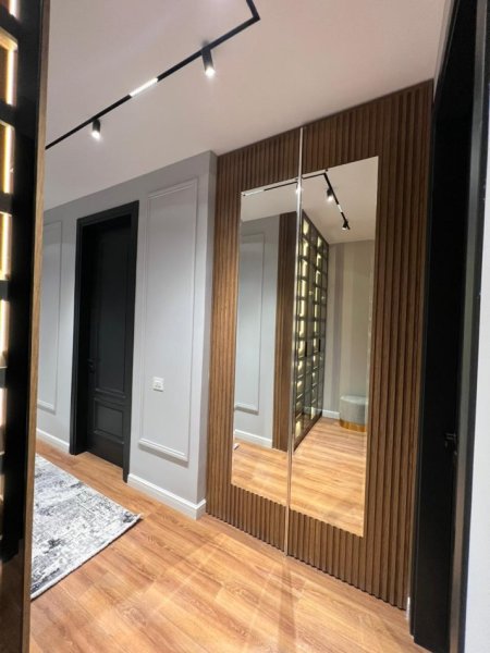 Tirane, shitet apartament 2+1 , 108 m² 278.000 € (TEG)