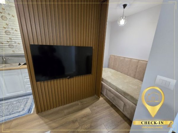 Tirane, jepet me qera apartament 1+1+Aneks Kati 2, 50 m² 700 € (Petro Nini Luarasi)