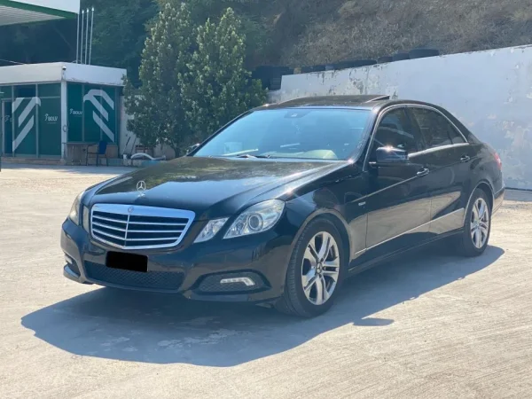 Pogradec, shes makine Mercedes Benz Nafte, e zeze automatik Klima 345.000 km 9.300 €