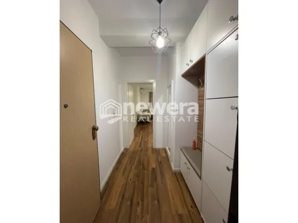 Tirane, shes apartament 2+1+Ballkon Kati 5, 120 m² 230.000 € (nexho konomi)