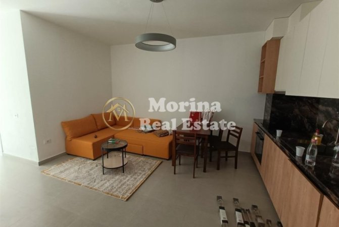 Tirane, jepet me qera apartament 2+1 Kati 7, 110 m² 850 € (Qender)